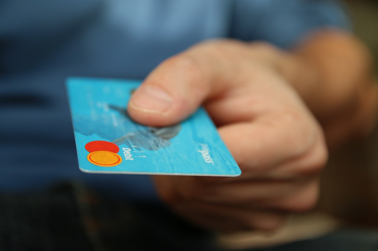 Credit cards – simple guide through credit cards, find out how they works with us!